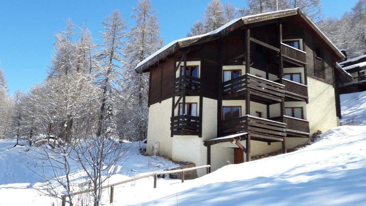 Chalet Les Arolles ليه أورس المظهر الخارجي الصورة